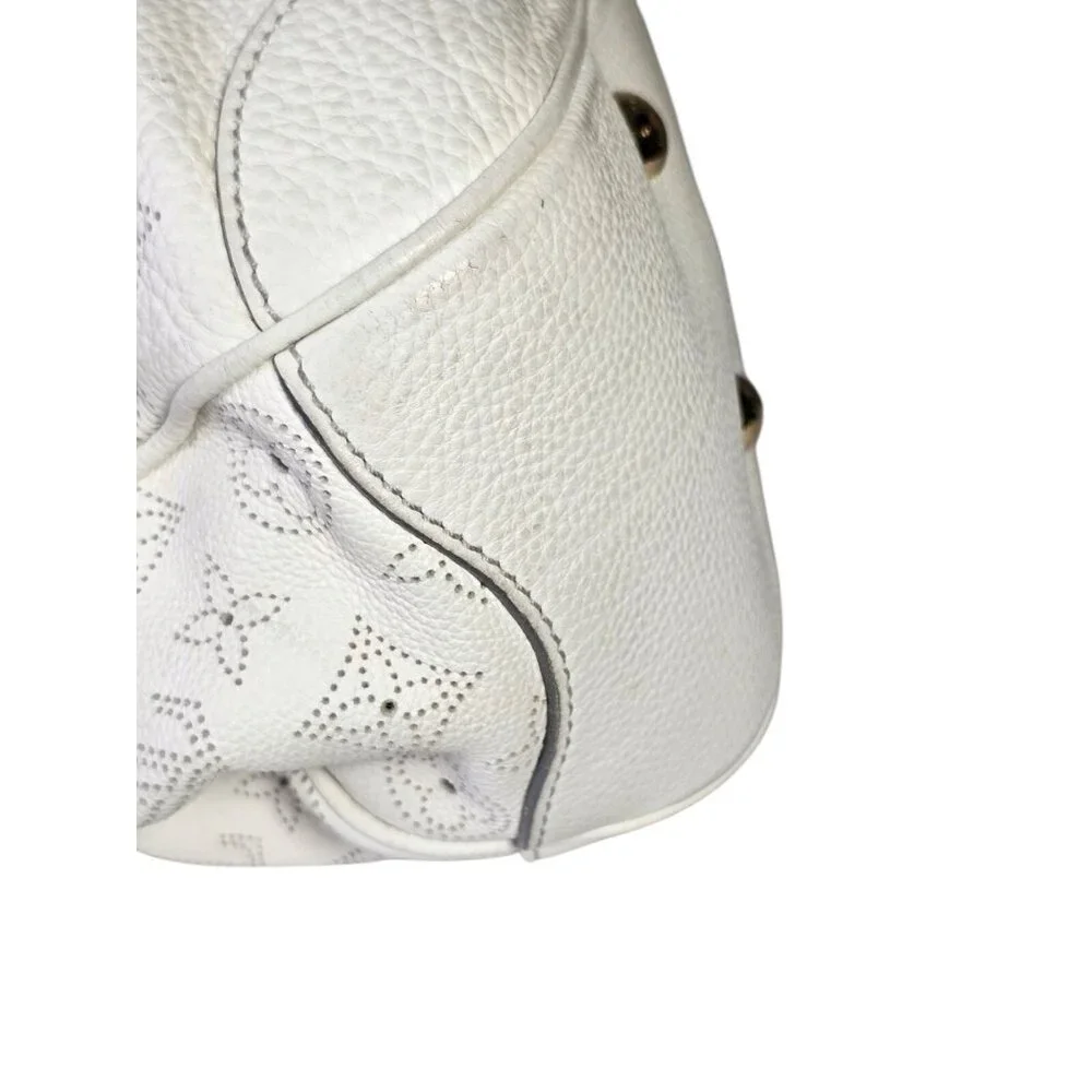 LOUIS VUITTON Mahina Solar PM White Perforated Leather Shoulder Bag Monogram LV - Picture 3 of 16
